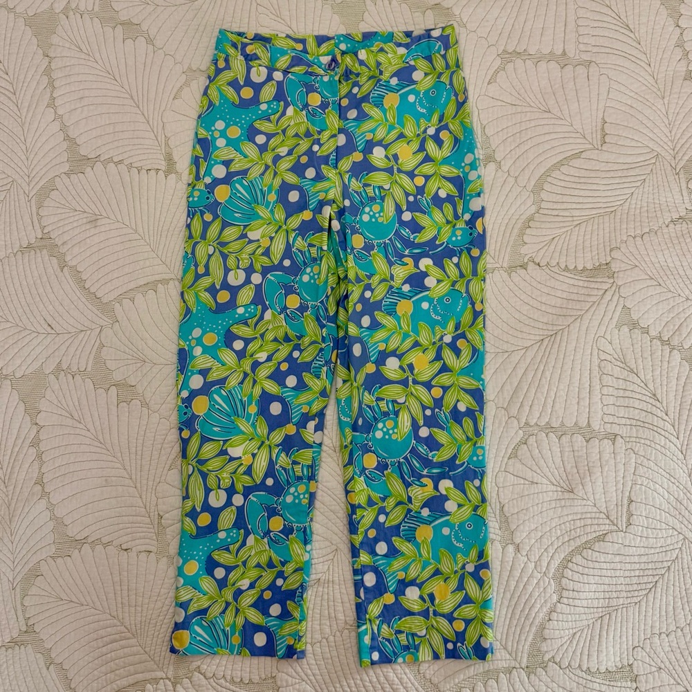 Lilly Pulitzer White Label Blue Fish Blue Crab Capri Pants- Size 2